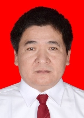 卫平祥.jpg